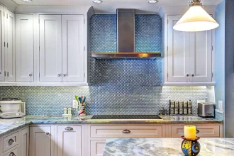 Are you looking for recommended quick start ideas to update the kitchen backsplash style?