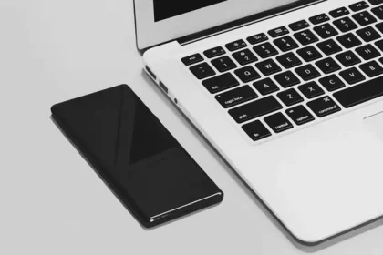 Do You Know The Major Variations Among Laptops And PDAs?
