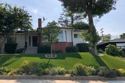 9 Perfect Matched Low Maintenance Front Yard Landscape