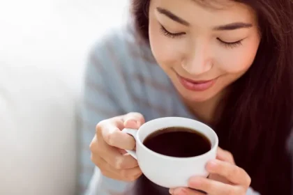Want to live longer? Drink up to three cups of coffee each day