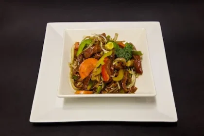 Japanese Beef Stir-Fry With Honey Soy Sauce and Oyster Sauce