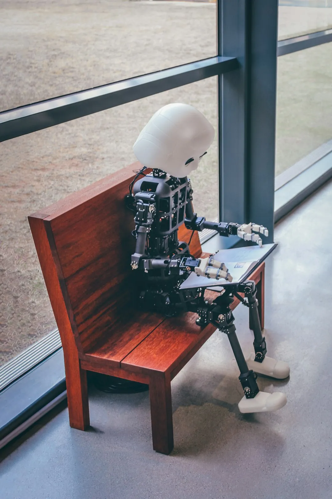 Seven Confirmed Examples Of Theory Of Mind Ai MethodsReviewed by Jenna Ford - AI Productivity Editor