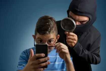 Top Gadgets to Stop People Spying at You