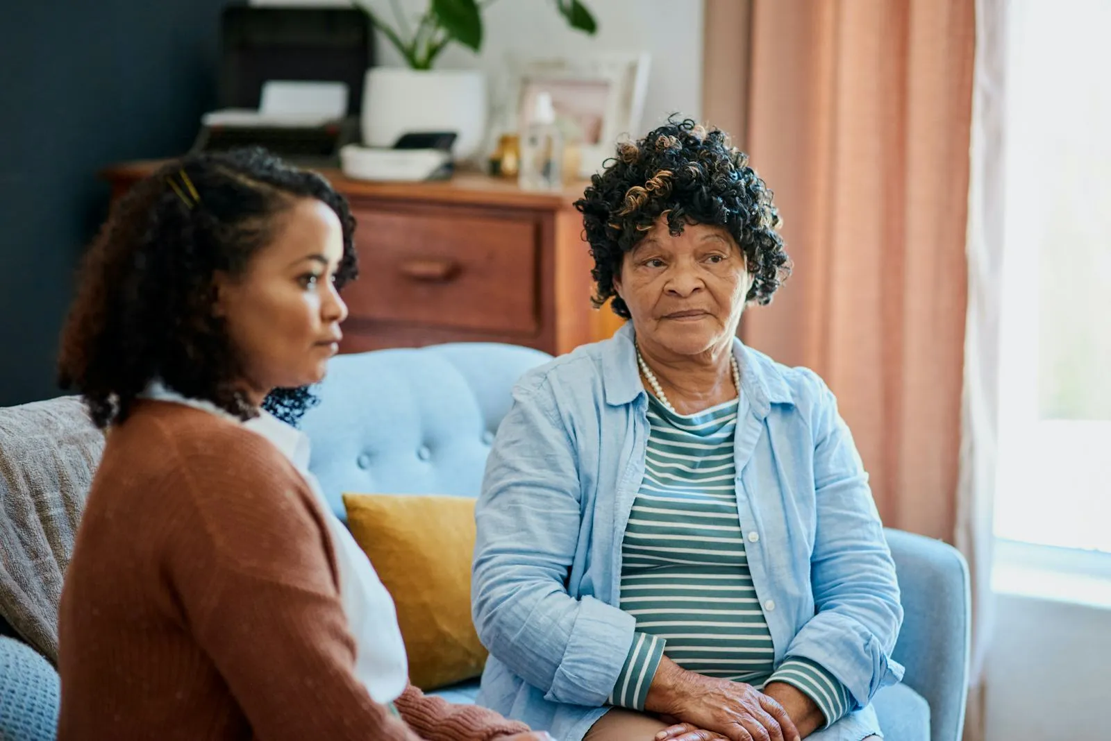 18 Motives Your Mom Might Be Generating You Depressed Or AnxiousReviewed by Jason Miller - Wellness Editor 18 Motives Your Mom Might Be Generating You Depressed Or AnxiousReviewed by Jason Miller - Wellness Editor
