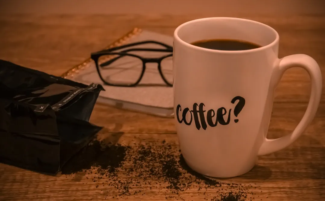 Does Caffeine Assist or Hurt Depression?Reviewed by Amanda Collins - Health Content Reviewer Does Caffeine Assist or Hurt Depression?Reviewed by Amanda Collins - Health Content Reviewer