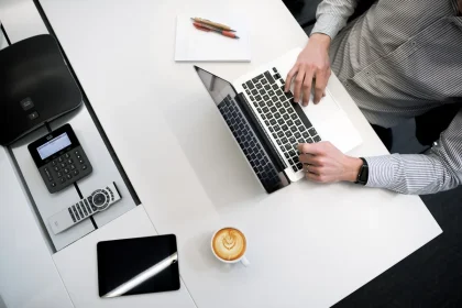 Which is the Major Finance & Accounting Staffing