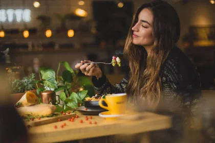 How to Make Money on YouTube selling just food 