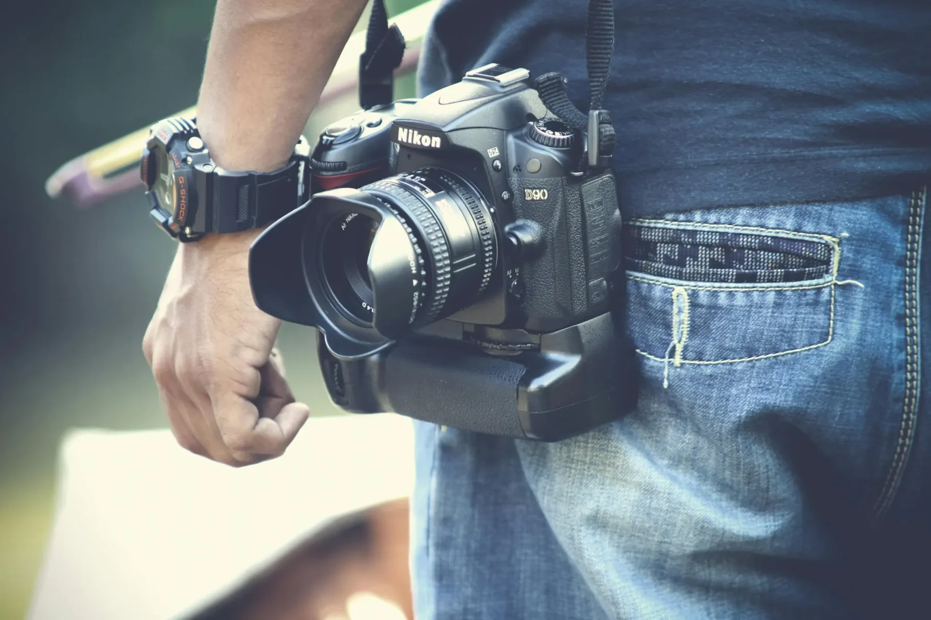 Weird Sports Photographer Sol NeelmanReviewed by Mia Carter - Tech Setup Reviewer Weird Sports Photographer Sol NeelmanReviewed by Mia Carter - Tech Setup Reviewer