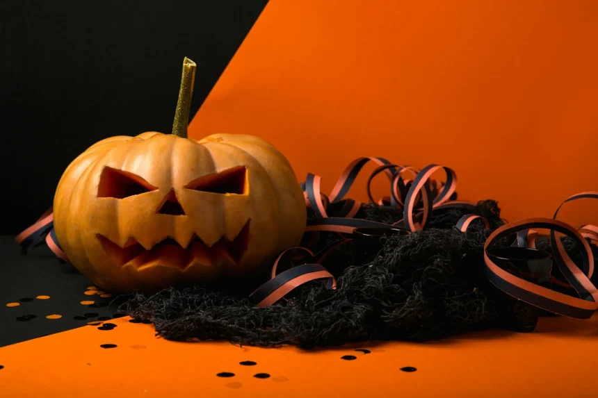 How to Use Etsy to Craft a Cheap Halloween Costume