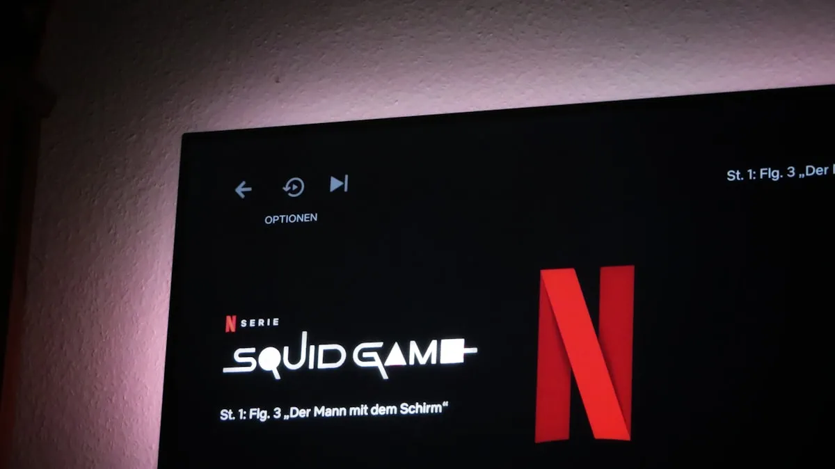 How to Play the Netflix Trending Now GameReviewed by Chloe Bennett - Game Basics Editor How to Play the Netflix Trending Now GameReviewed by Chloe Bennett - Game Basics Editor