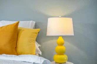 How to Use Fur Pillows in the Summer