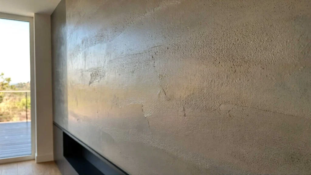 Subtle wall stains caused by early mold damage